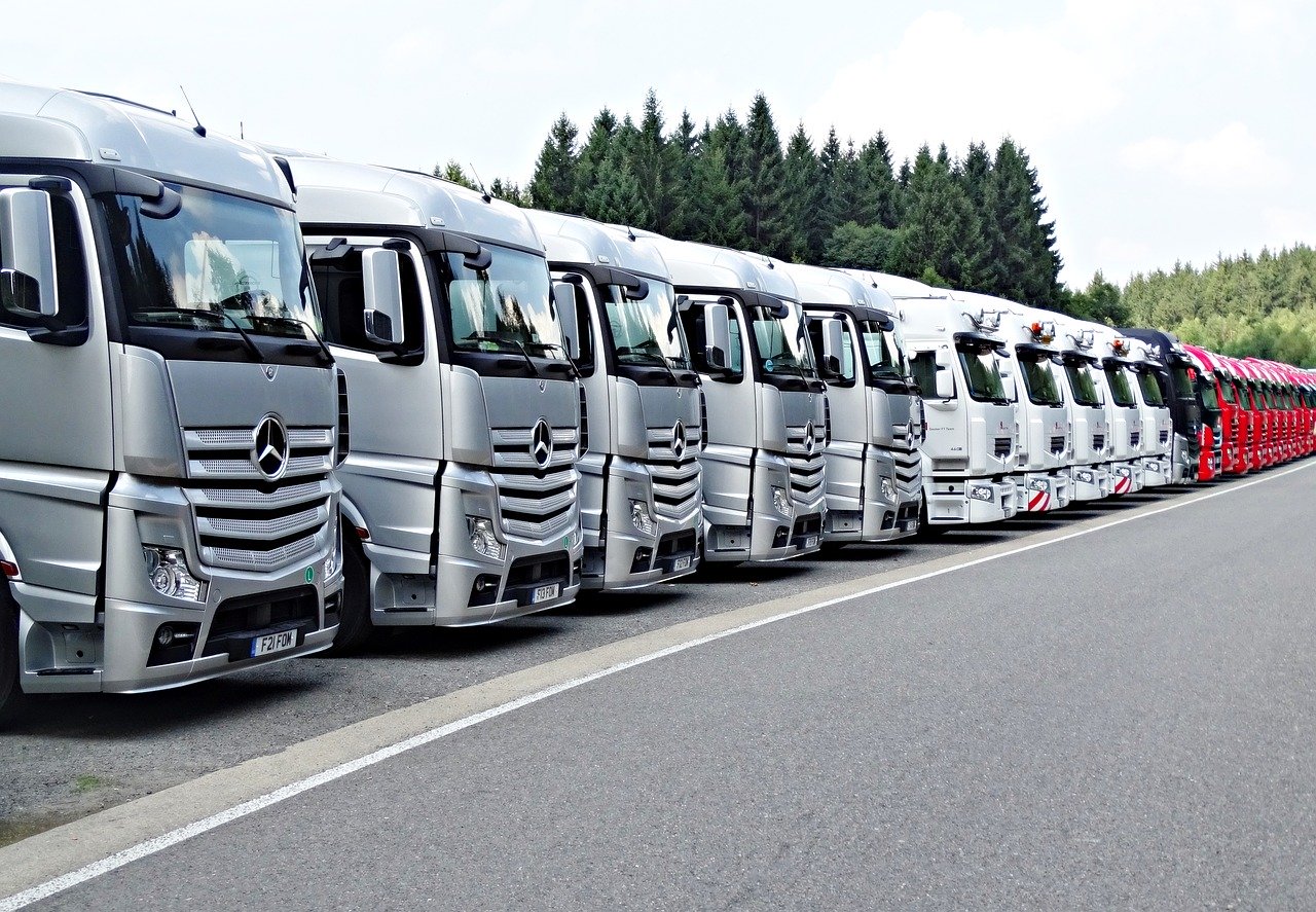 Testery diagnostyczne dla pojazdów ciężarowych – dlaczego używanie ich jest tak istotne?