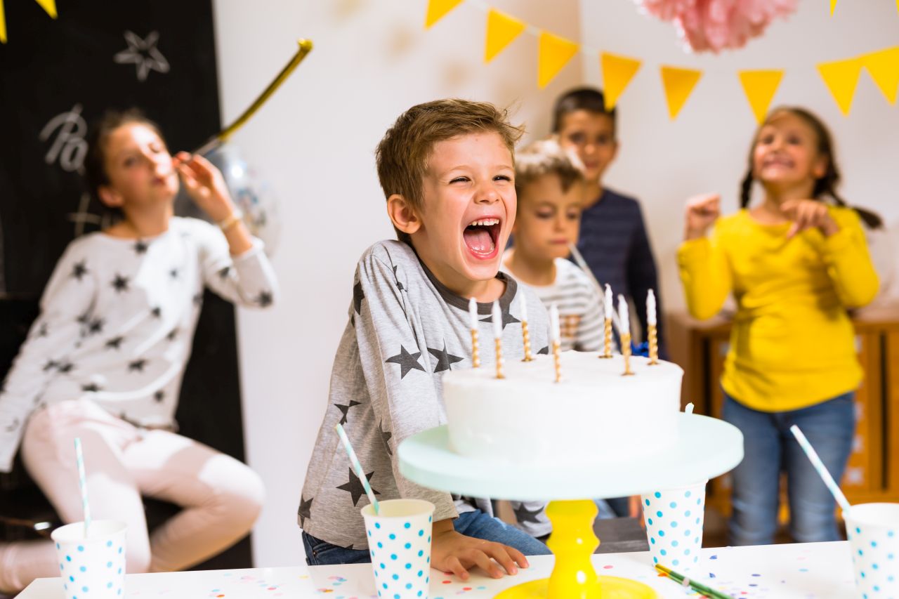 Jak zorganizować przyjęcie urodzinowe dla dziecka na świeżym powietrzu?